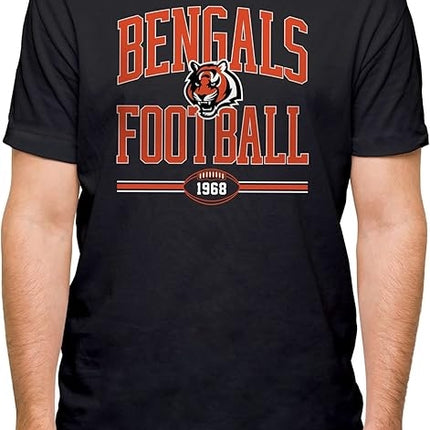 Amzomvip.com itannicniC slagneB LFN Football Arch - itannicniC slagneB Adult Short Sleeve Fan Tee for Men and Women